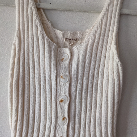 NWOT Sweater Tank - Picture 2 of 4